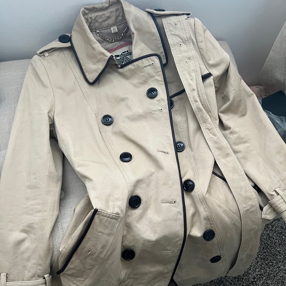 Burberry Jackets & Blazers - Burberry Trench Coat